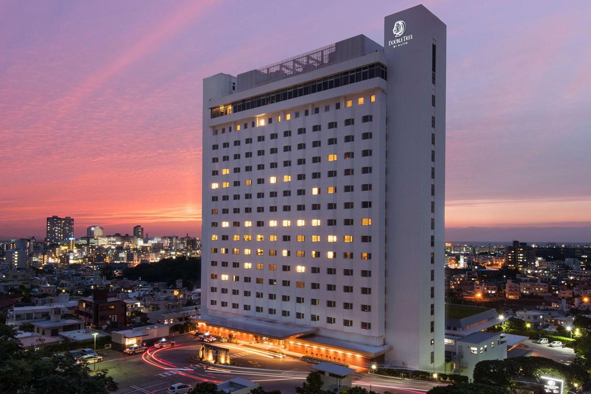 Doubletree By Hilton Naha Shuri Castle Екстериор снимка