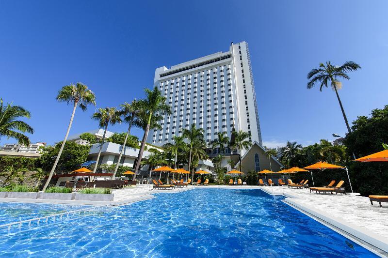 Doubletree By Hilton Naha Shuri Castle Екстериор снимка